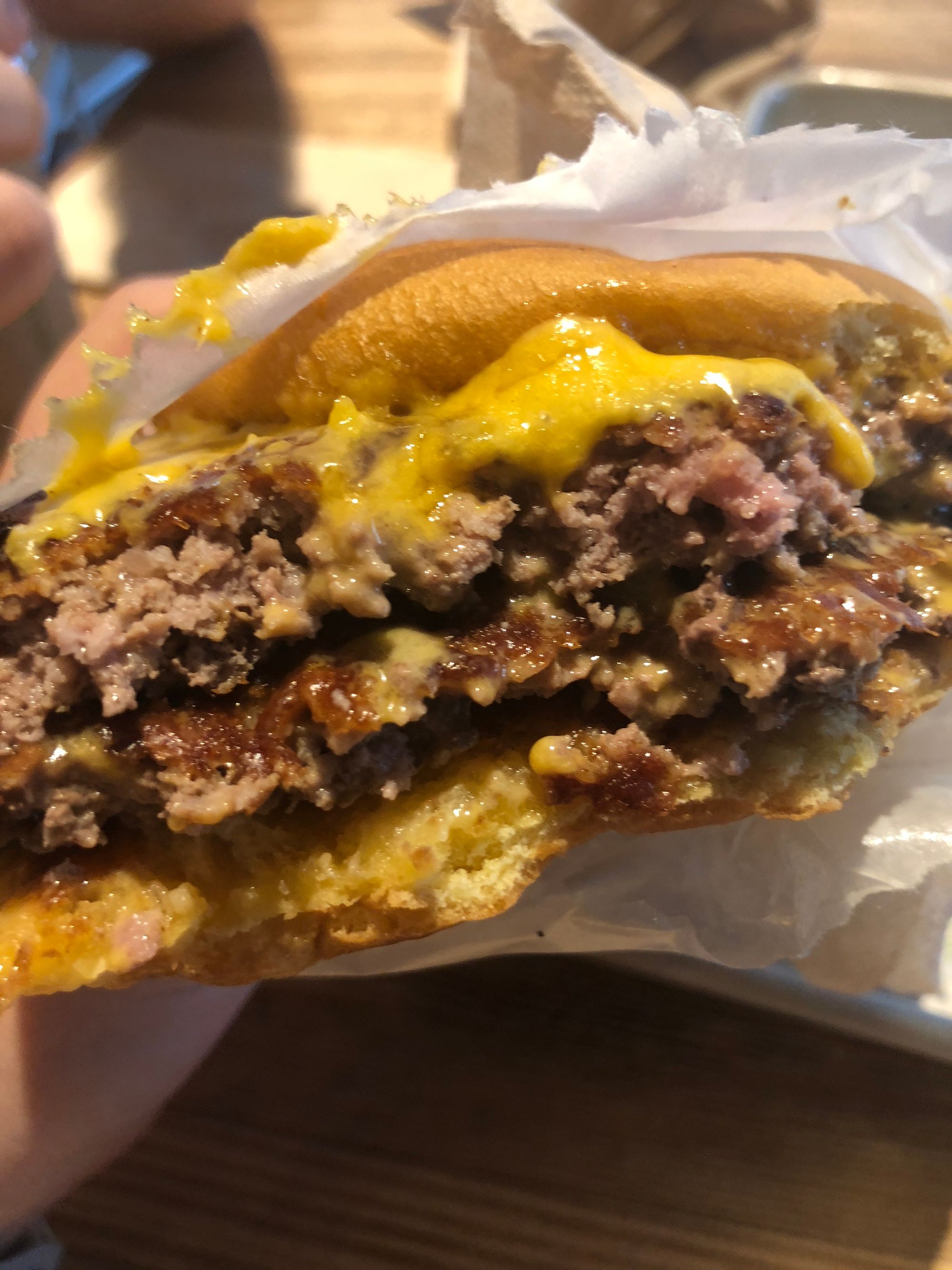 Shake Shack: burger pelo mundo!